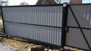 Купить сваи для ворот в Россошь. Заказать ворота на сваях под ключ от 21897 руб